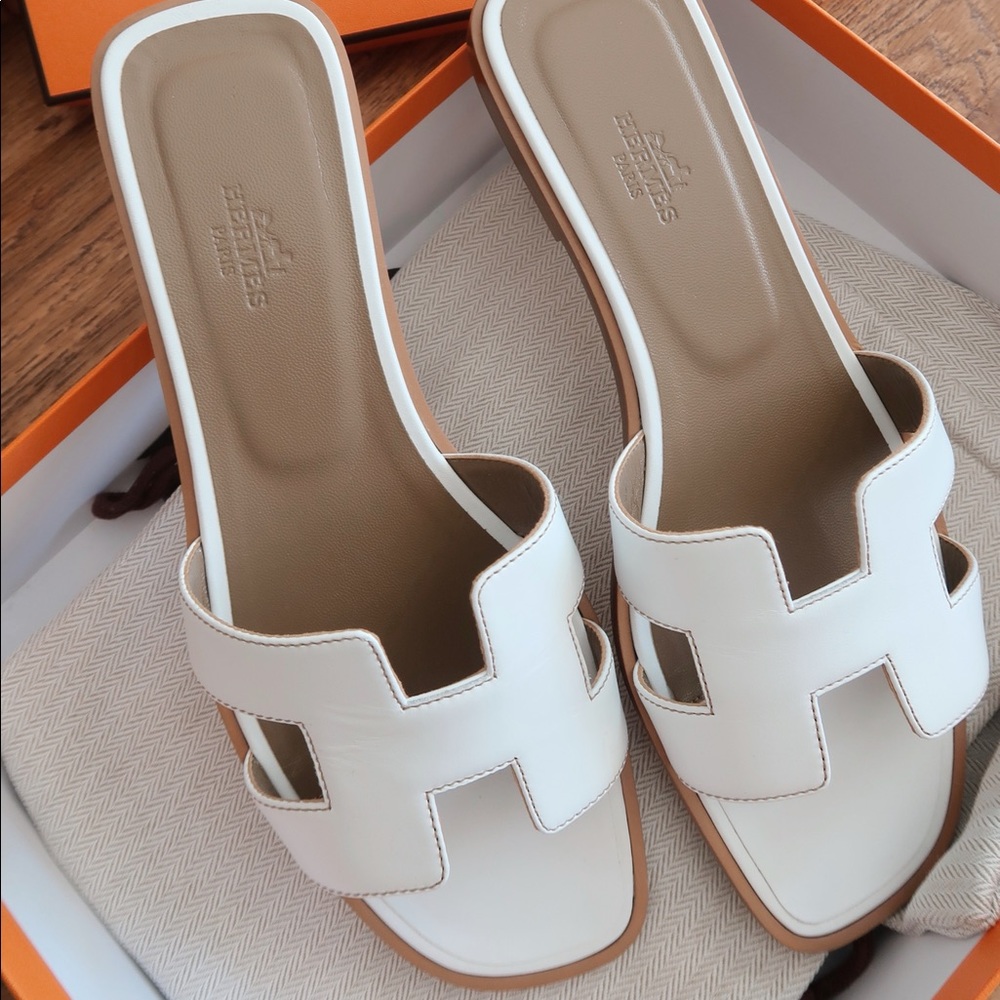 Hermès white Oran Sandal